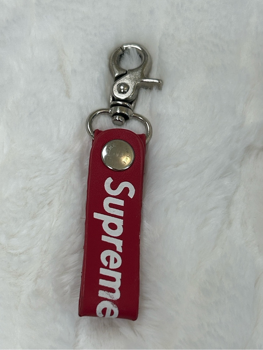 Supreme Leather Key Loop Clip